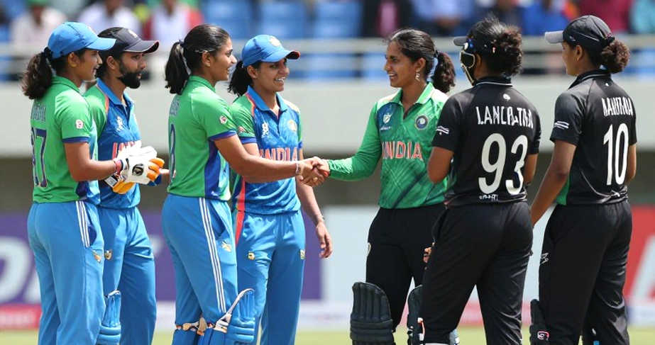 চল্লিশ বলের সীমা: বাংলাদেশের ব্যাটিং কোথায় চোখ টেপে